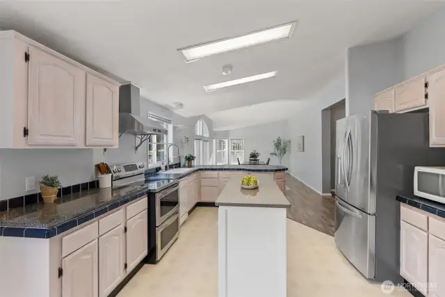 Kitchen with Eating Space