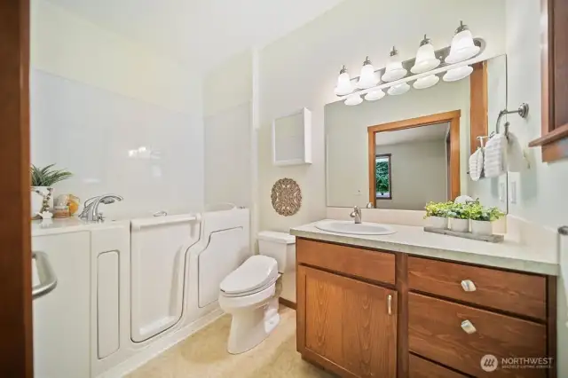 2nd Primary Suite has a walk-in tub/shower