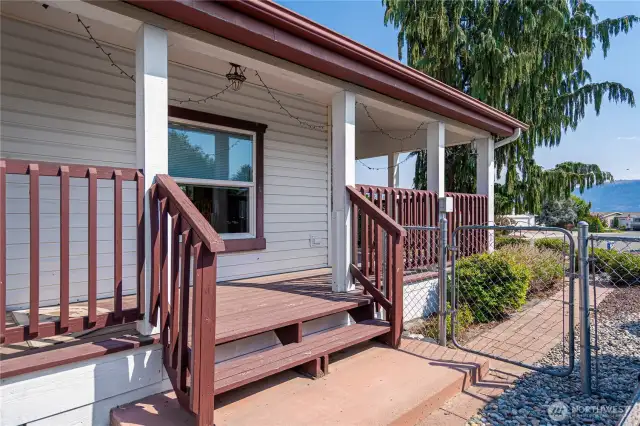 Front entryway