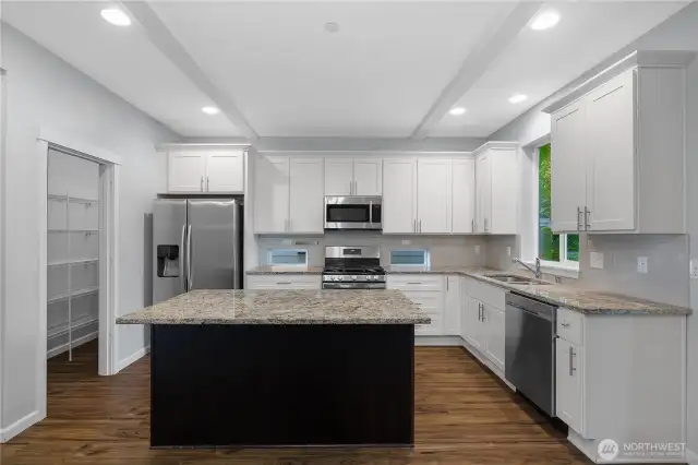 Stainless steel appliances- all included