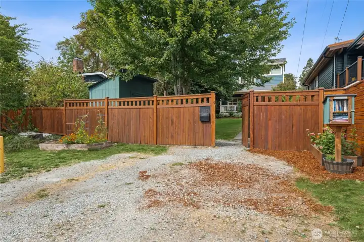 Frontenac St entry to house. There is plenty of street parking all along the fence.