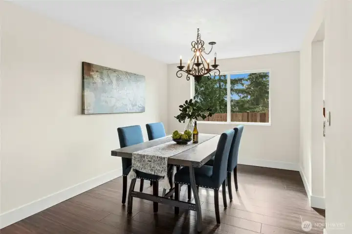 Dining room opens to the kitchen on the right.
