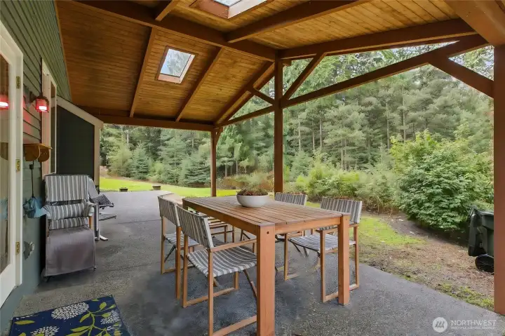 Virtual staged patio