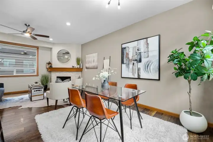 Settle in your dining room