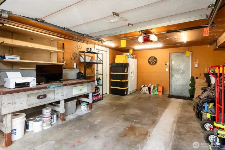 Garage for unit 1573 plus an additional storage closet not pictured here. Garage for unit 1573 plus an additional storage closet not pictured here.