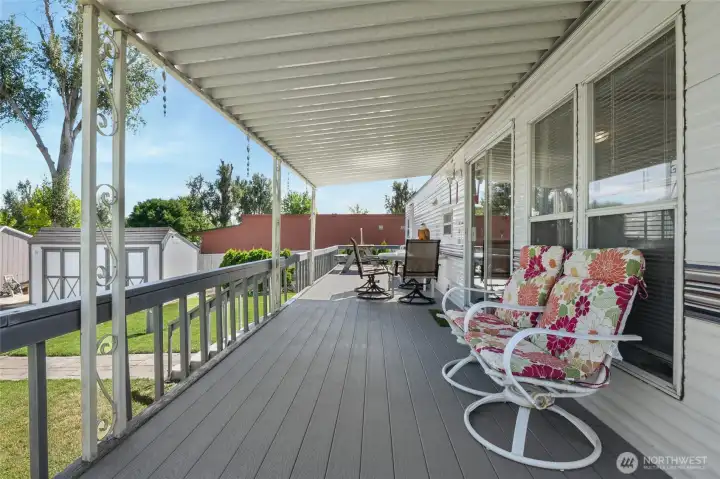 Gather, relax, and unwind after a day on the water.