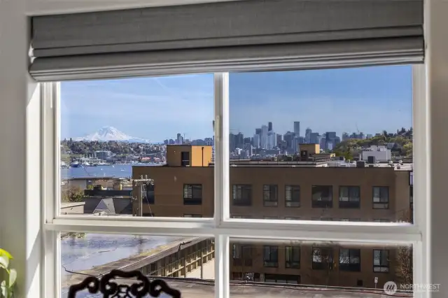 Amazing views of Lake Union, downtown Seattle, Mt. Rainier and so much more