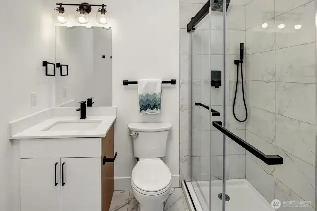 Primary Bath1
