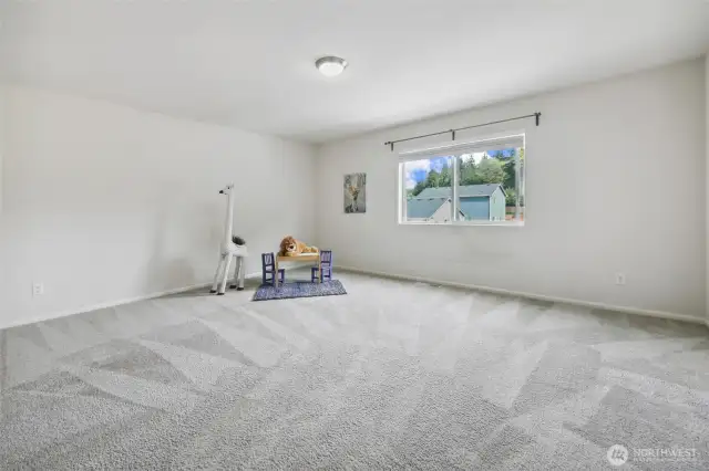 Huge bedroom! (#2)