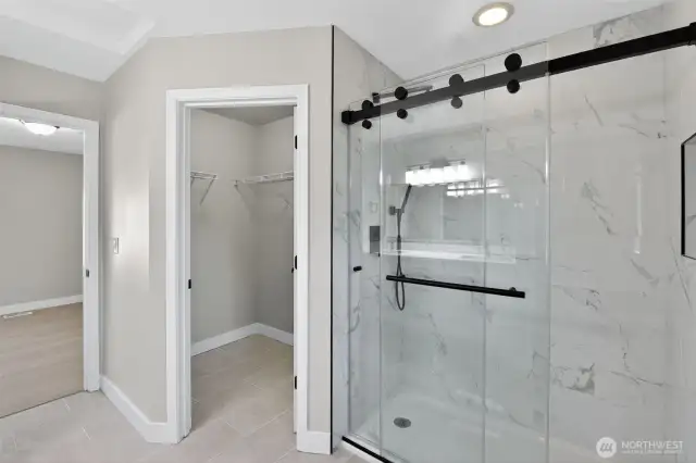 MasterBath and Closet
