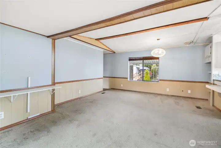 Living room, with tip out