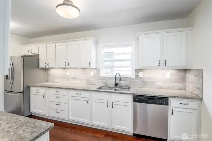 WOW!!!  Nice Kitchen!!!