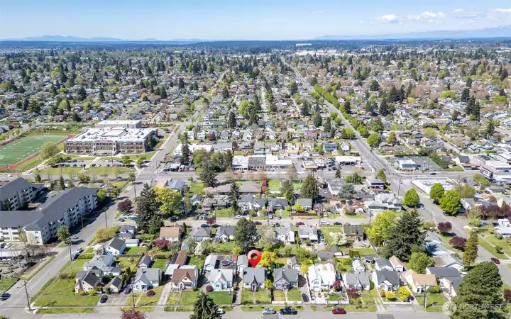 Drone photo. Just a few blocks to the West is Stewart Middle School. This property is VERY conveniently located!  Easy access to City Center, North & South Bound I-5 at City Center off ramps.