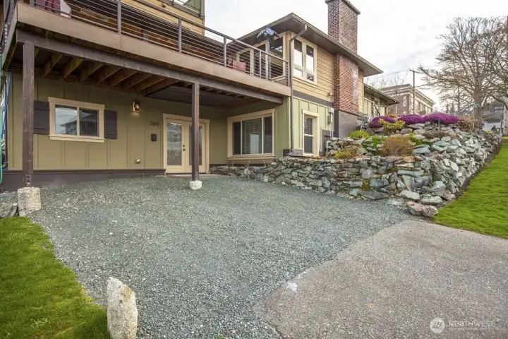 ADU - 1306 Douglas Ave