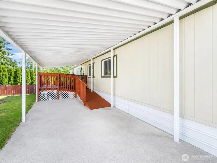 Tons of parking + Easy access ramp.