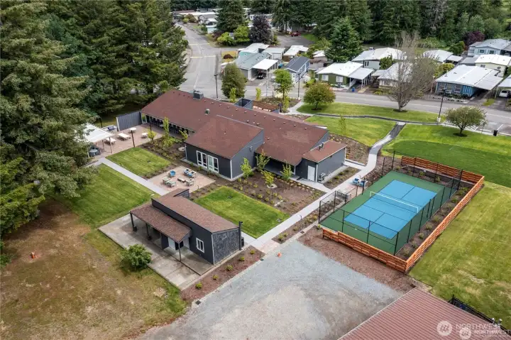Gorgeous and updated clubhouse!