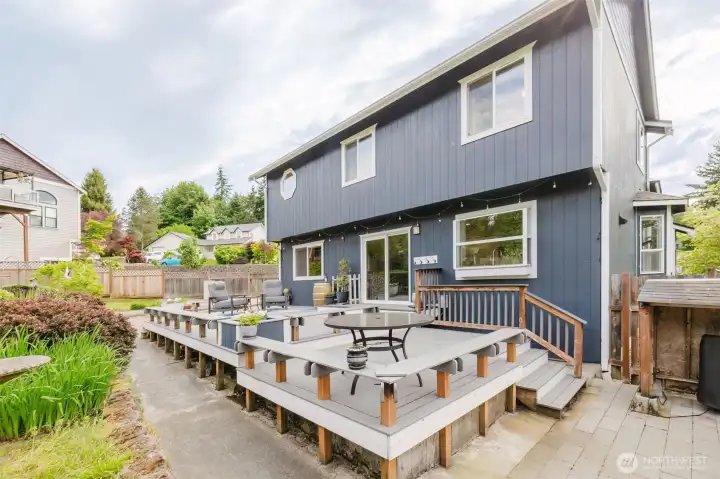 Expansive outdoor living