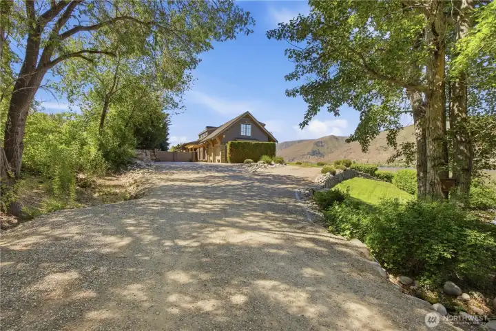 Approaching the Main House