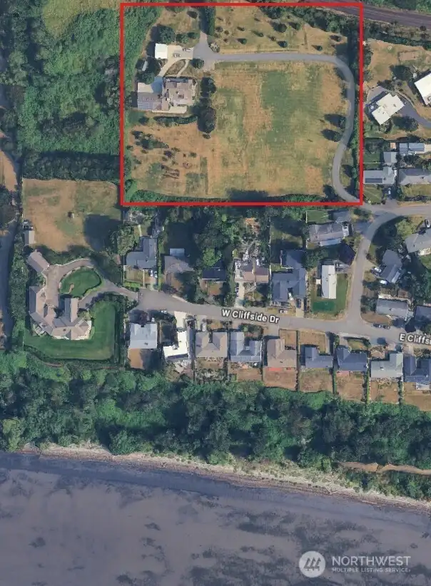 Satellite image w/ APPROXIMATE boundary