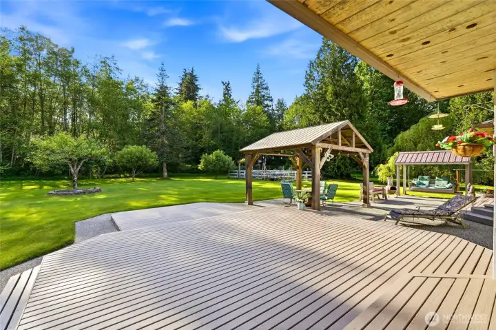 Gazebo and covered porch swing Gazebo and covered porch swing
