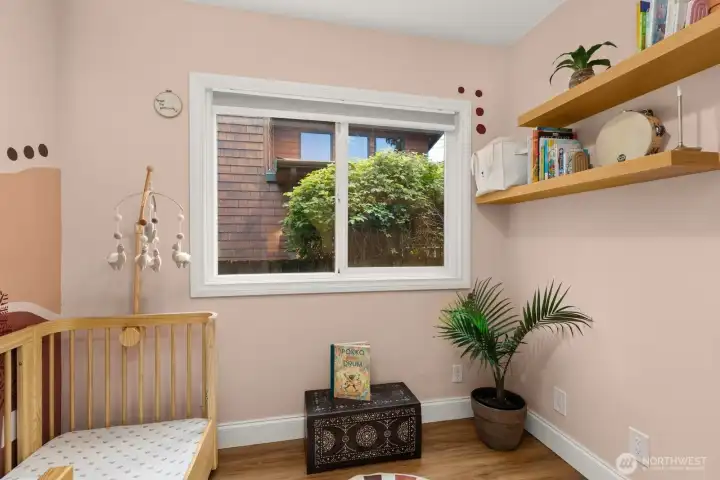 This is currently a 2nd bedroom. Non conforming b/c no closet. This is currently a 2nd bedroom. Non conforming b/c no closet.