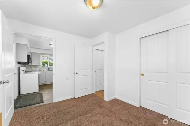 1st bedroom 1st bedroom