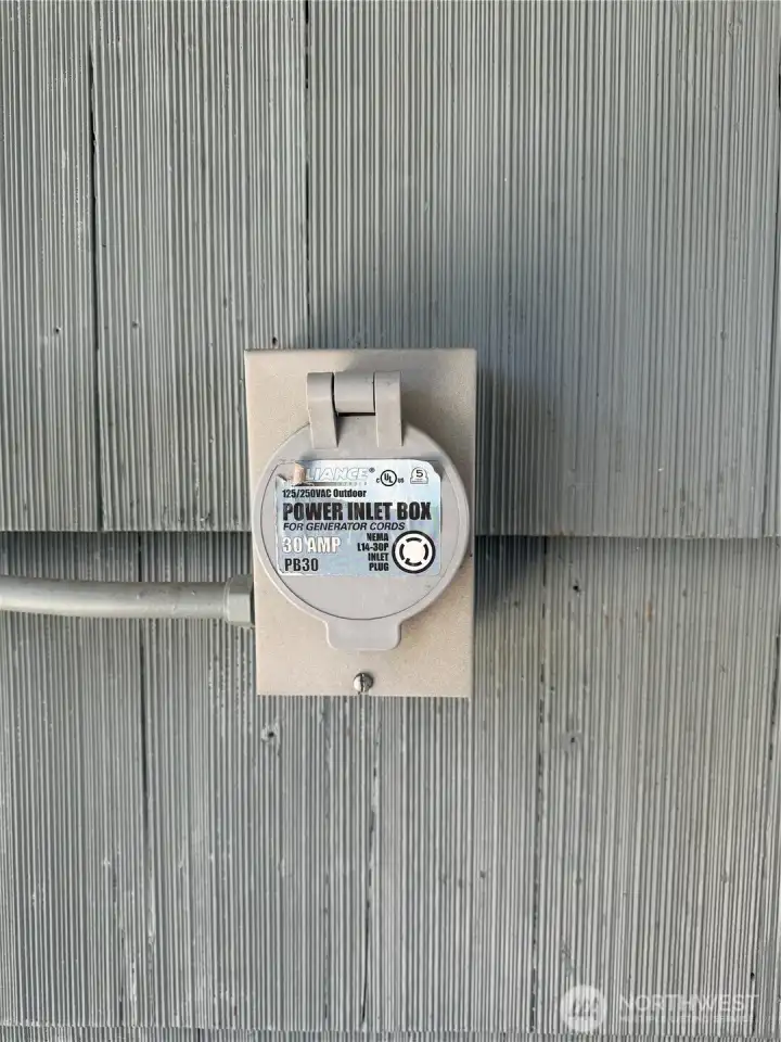 Generator plug Generator plug