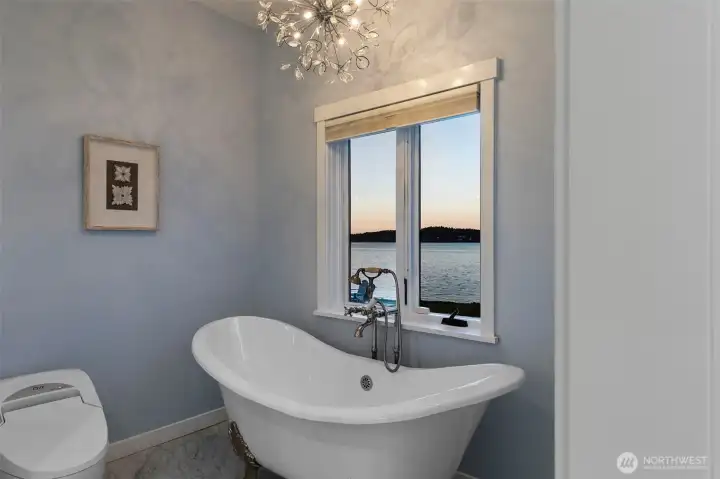 Clawfoot soaking tub