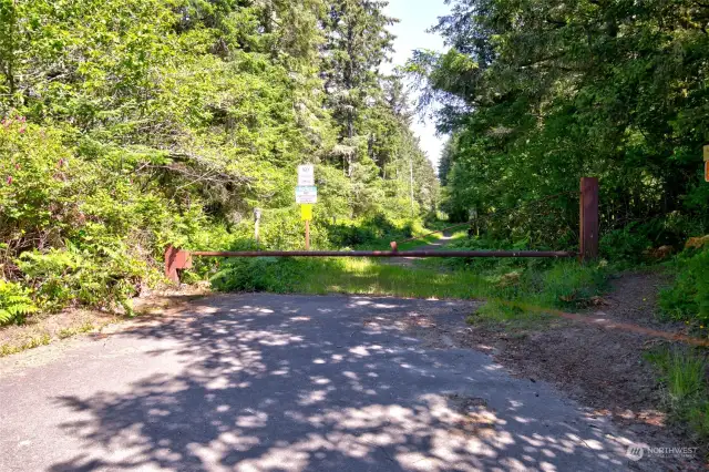 Entrance to Weatherwax Trail.  Dead-end Street