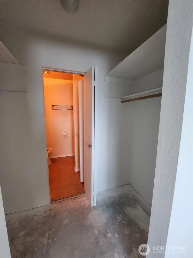 Primary closet to bath