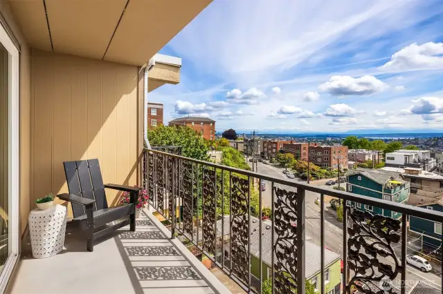 Looking towards Lake Washington and the Cascades