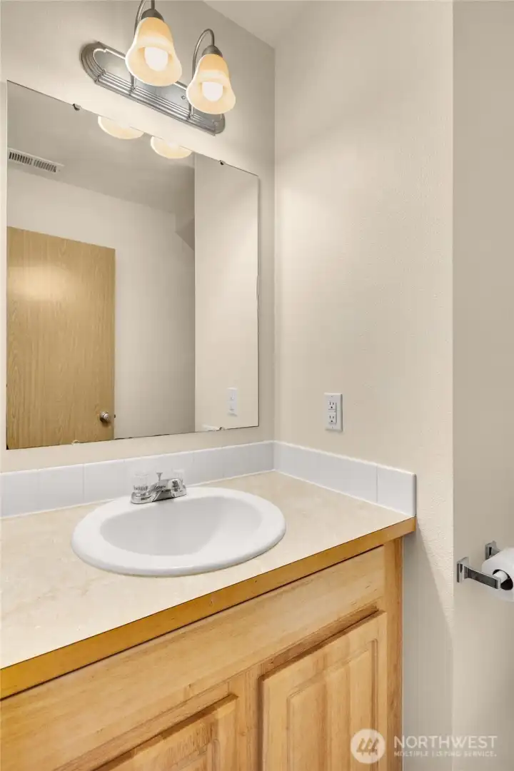 Powder bath on Main Level