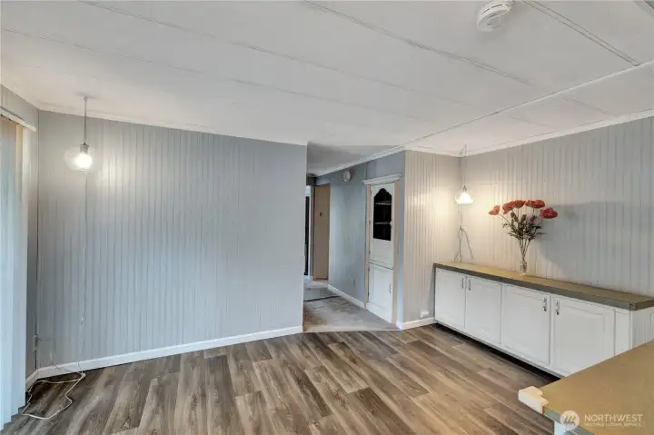 Dining area off kitchen