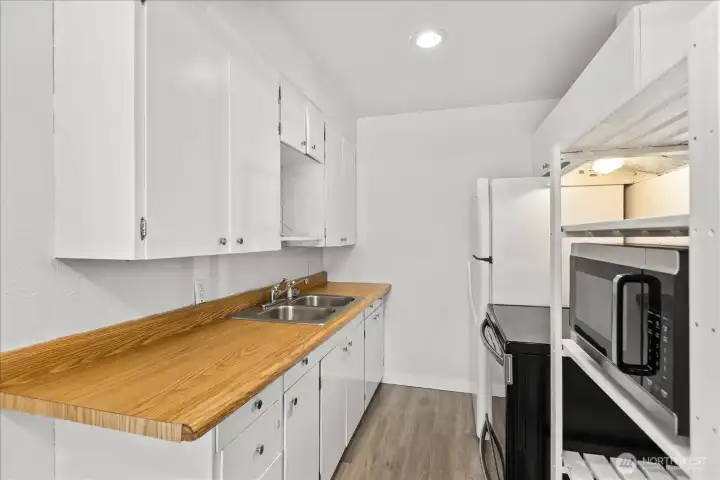 Vanant Unit Kitchen