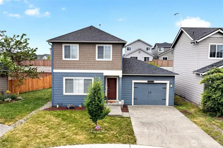 Home sweet home! This impeccable house has so much to offer. It’s an absolute must see!
