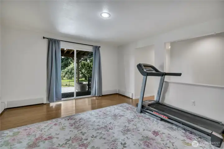 Rec Room showing slider to patio