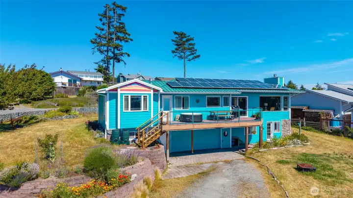 Note the owned, not leased, solar panels Note the owned, not leased, solar panels