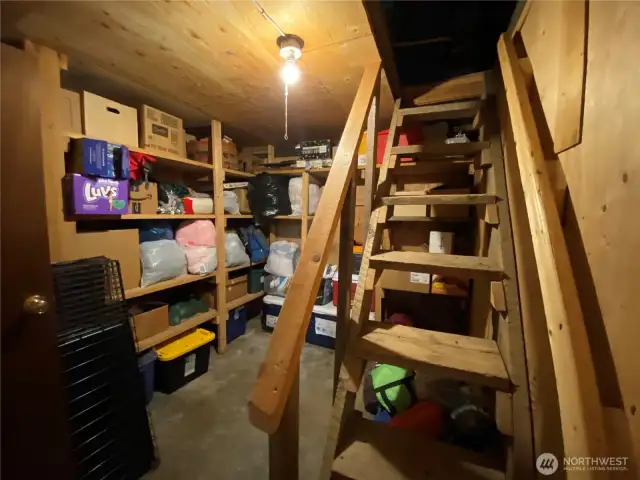 Storage in shop