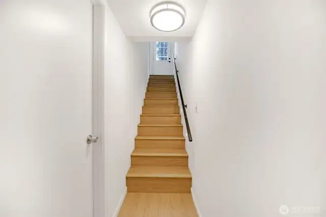 Stairwell off the kitchen/dining room down to the basement.