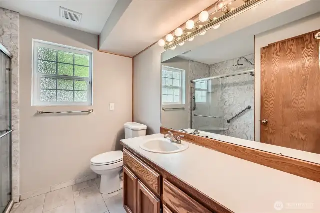 Spacious primary bathroom off the primary bedroom.