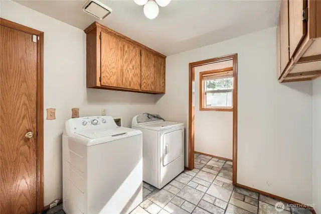 spacious laundry room.