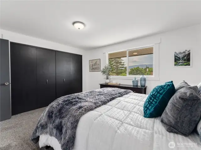 First bedroom down the hall way.