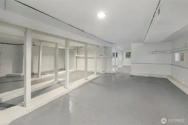 Daylight basement with lights and heat