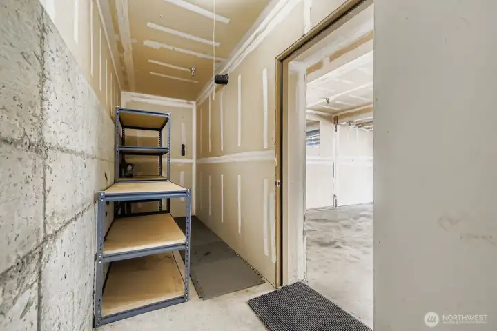 Additional Storage off Garage