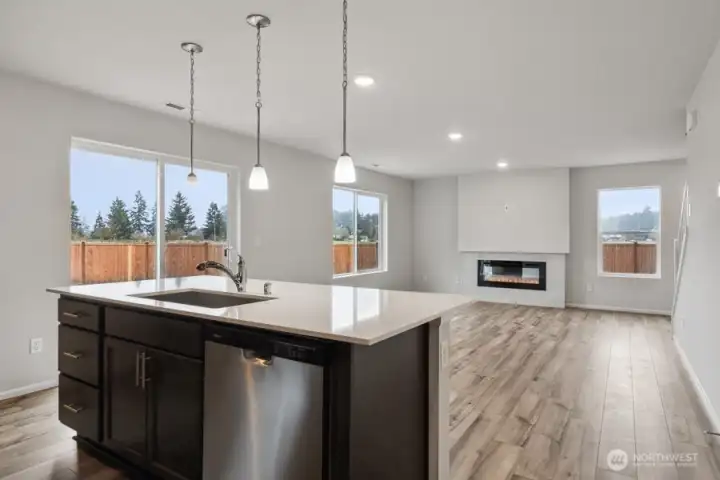 Disclaimer Secondary photos of same floor plan on different lot in different community: Photos are from another Viola, finishes, upgrades, and features may vary.