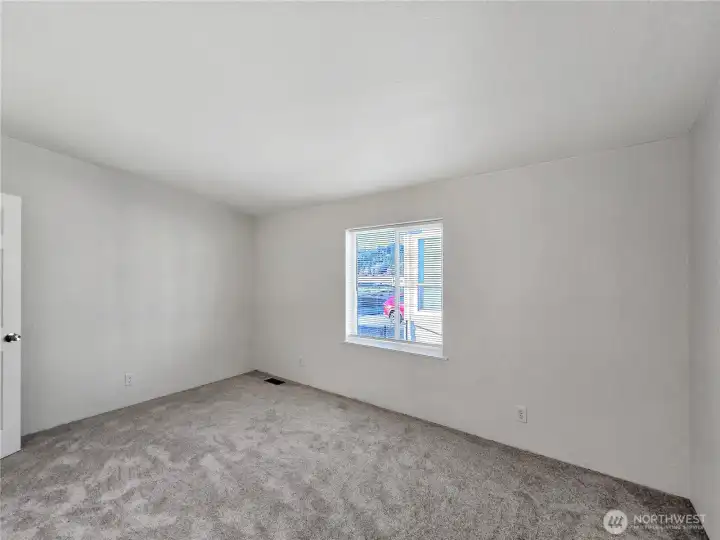 Additional bedroom 1