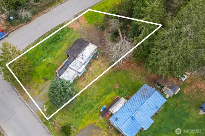 Lot lines shown are approximate.