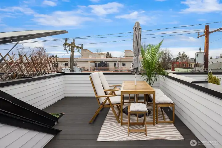 Host dinners on your rooftop deck.