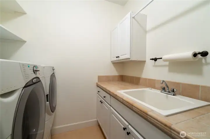 Laundry main floor