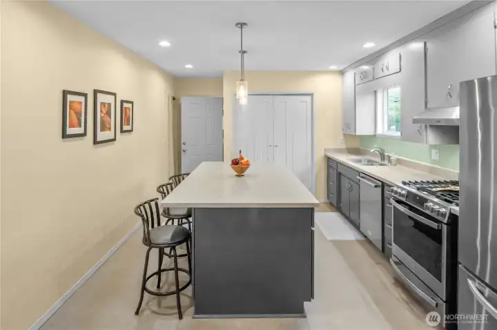 Electric oven with a gas stove top!